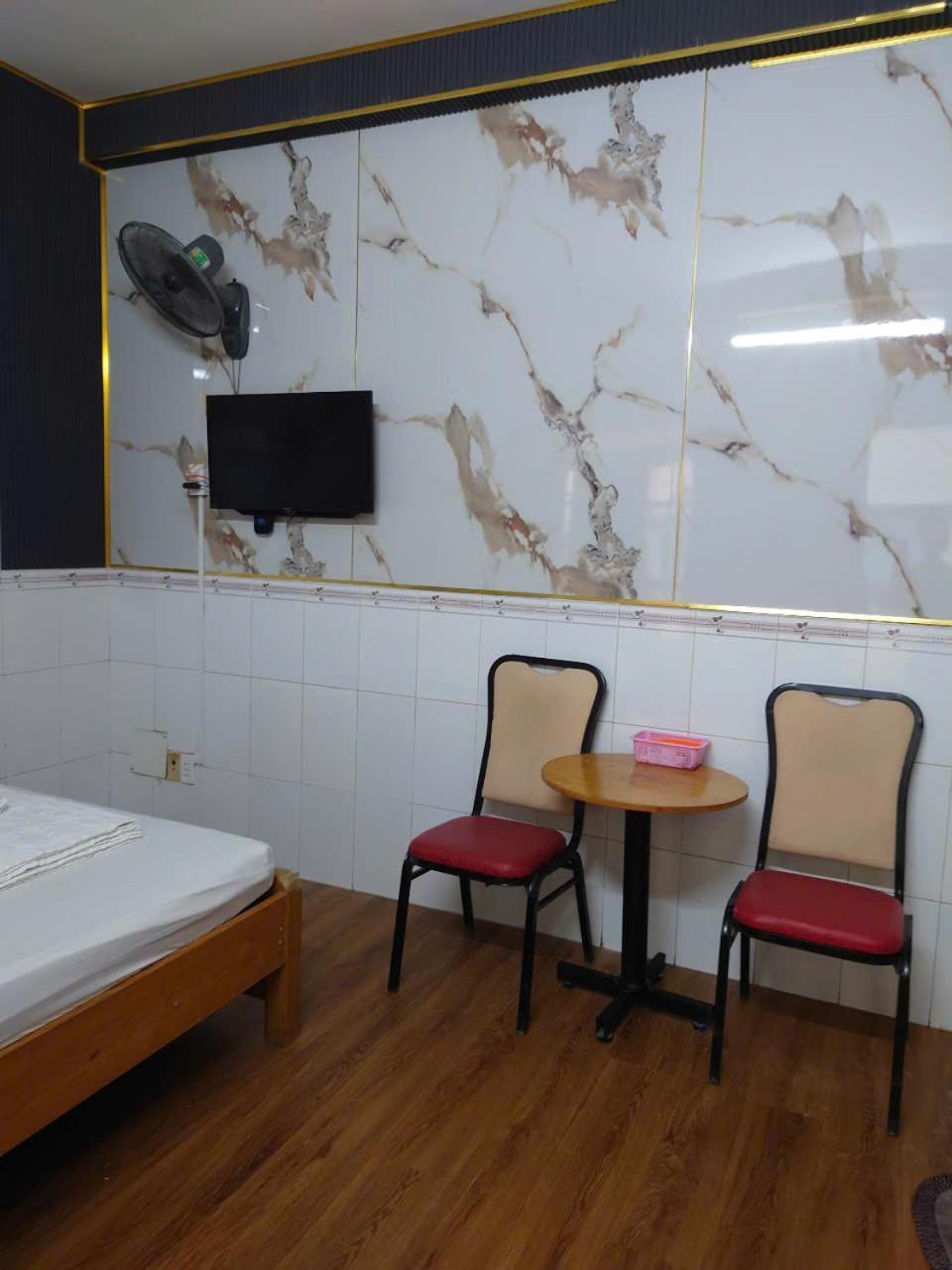 Khách sạn Hoa Anh Anh Cidade de Ho Chi Minh Exterior foto